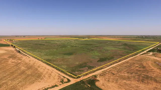 $497,500 | 1773 County Road 222, Amherst, TX 79312