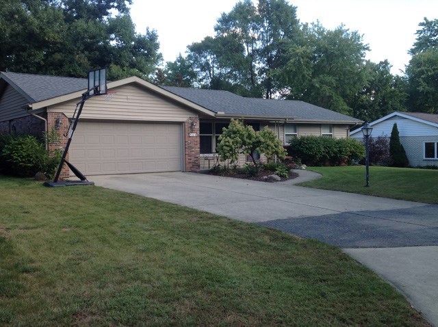 514 South Rambler Road Muncie, IN 47304 - Photo 1 of 21