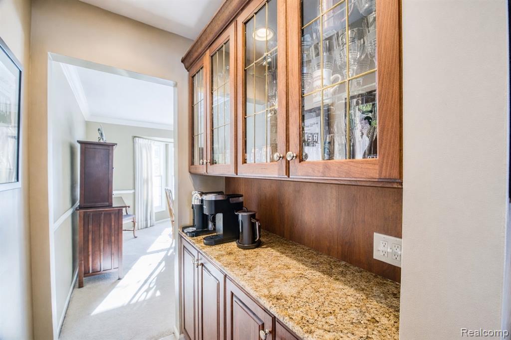 42134 Waterfall Road Northville, MI 48168 - Photo 15 of 47 Gallery Image 15