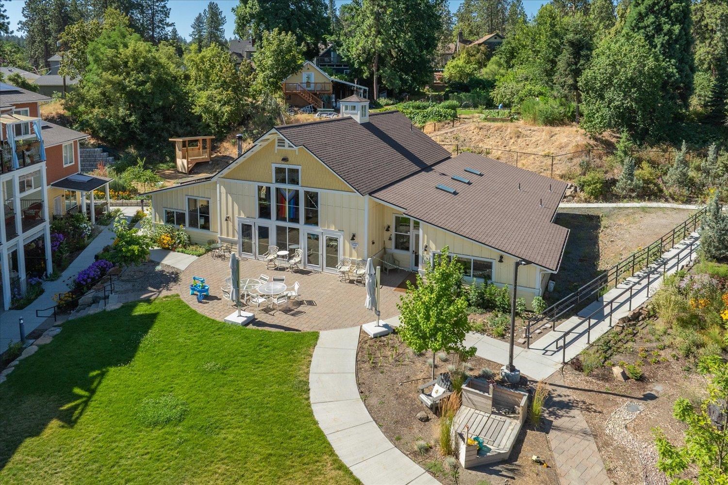 731 South Garfield Street, Unit 32 Spokane, WA 99202 - Photo 14 of 49