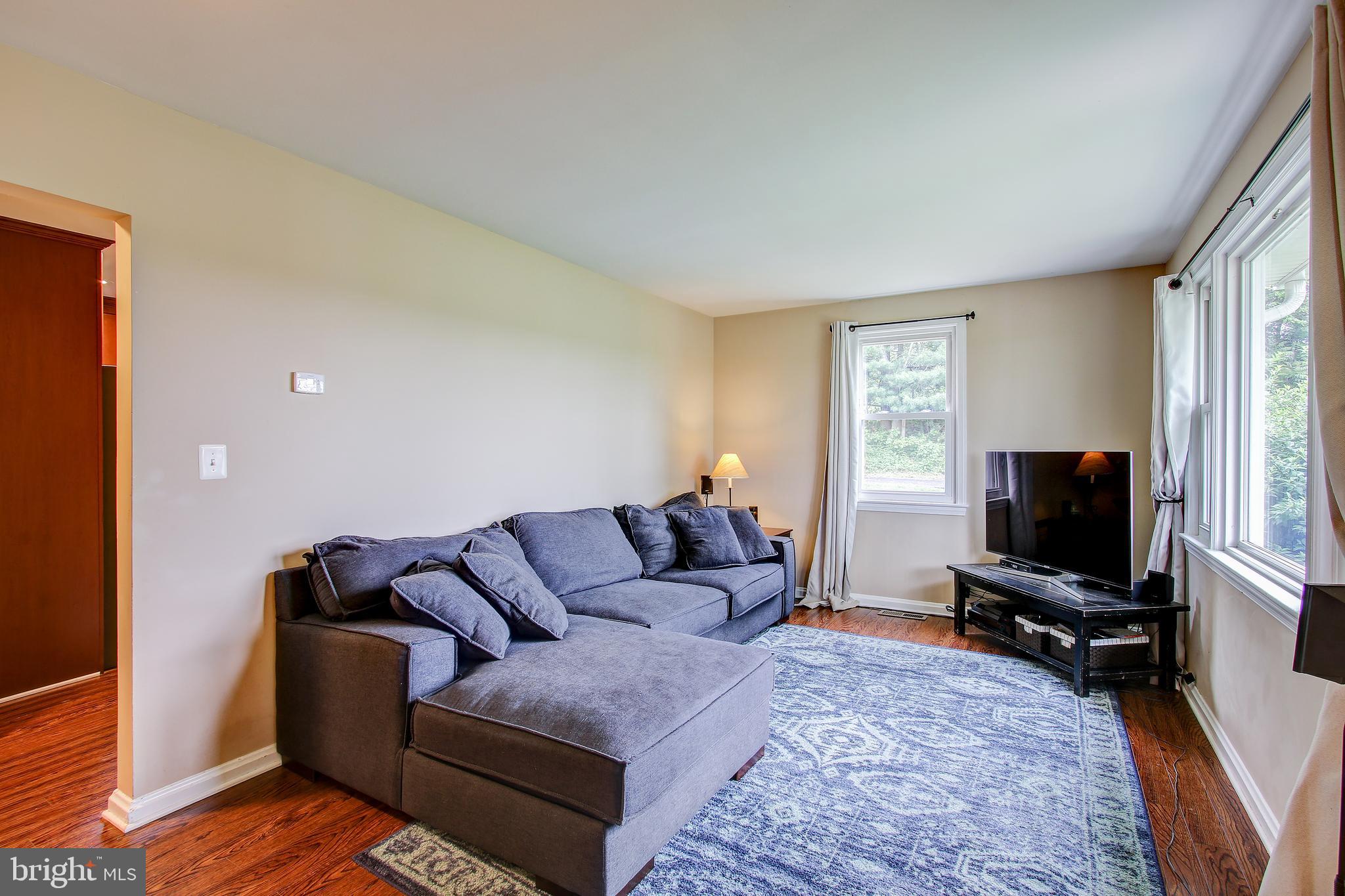 12001 Prices Distillery Road Damascus, MD 20872 - Photo 7 of 28 Living Room with lots of windows