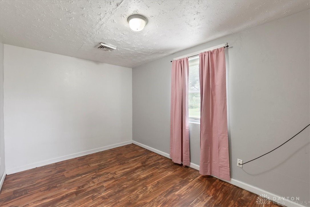 3024 Yankee Road Middletown, OH 45044 - Photo 13 of 37 Gallery Image 13