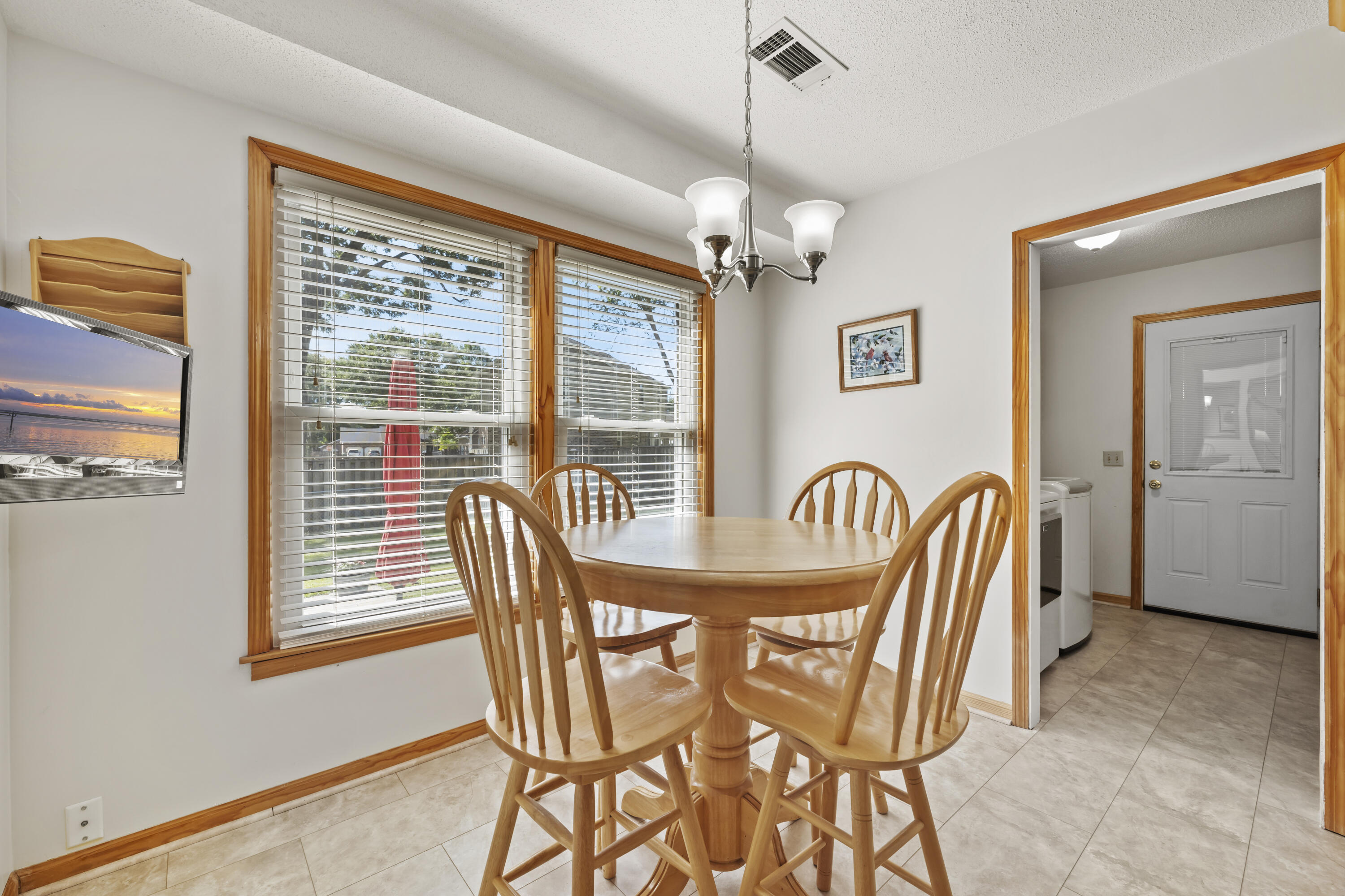 1019 Yeamans Hall Road Hanahan, SC 29410 - Photo 14 of 32 Eat in Kitchen