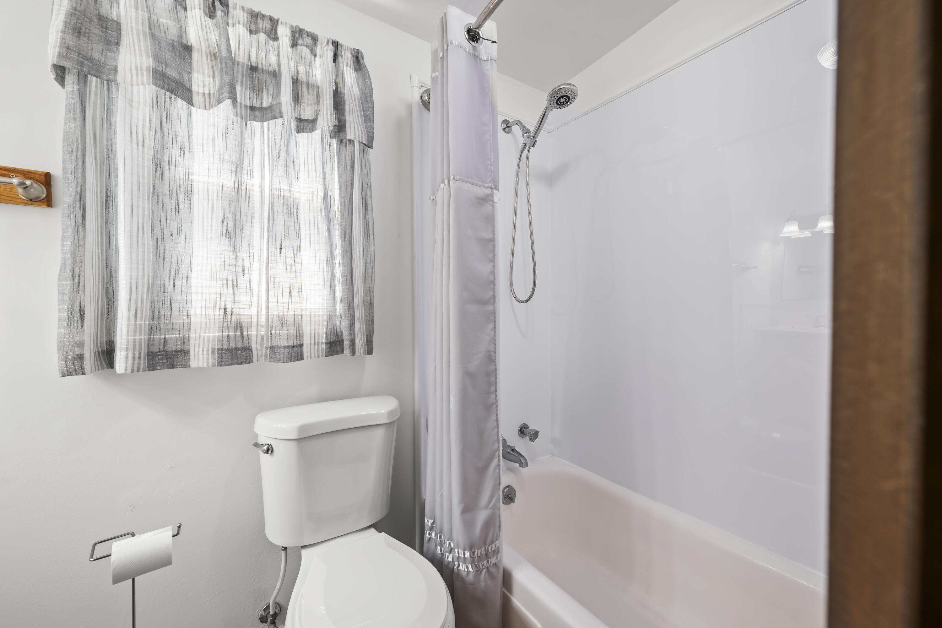 1019 Yeamans Hall Road Hanahan, SC 29410 - Photo 25 of 32 FROG Shower