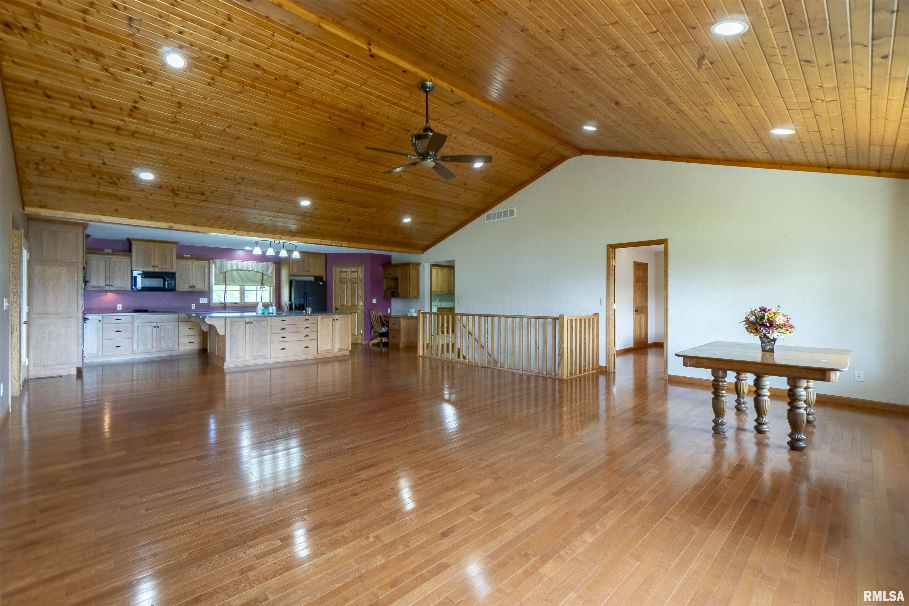 1013 Coal Bank Road Metamora, IL 61548 - Photo 11 of 49