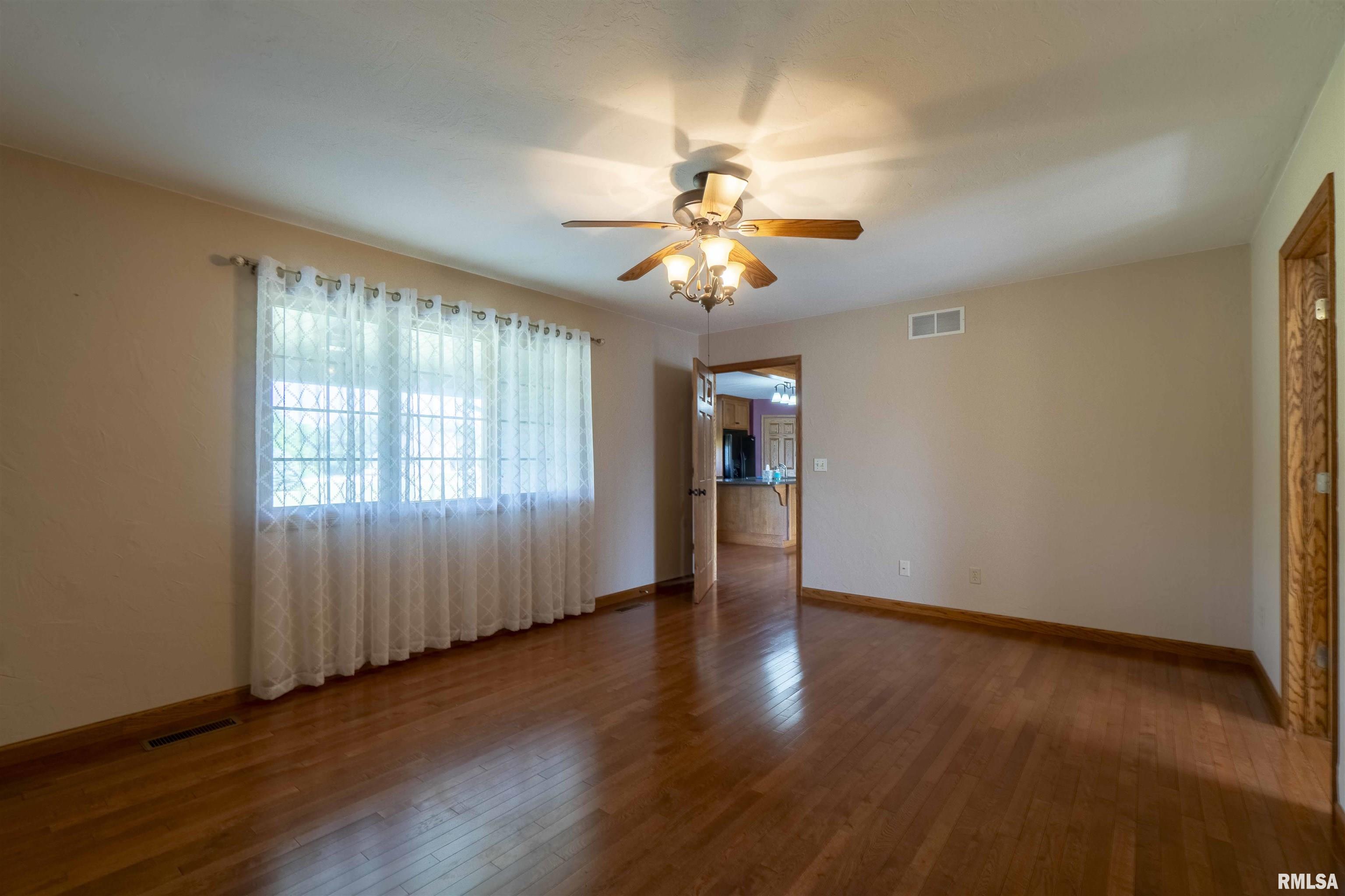 1013 Coal Bank Road Metamora, IL 61548 - Photo 28 of 49