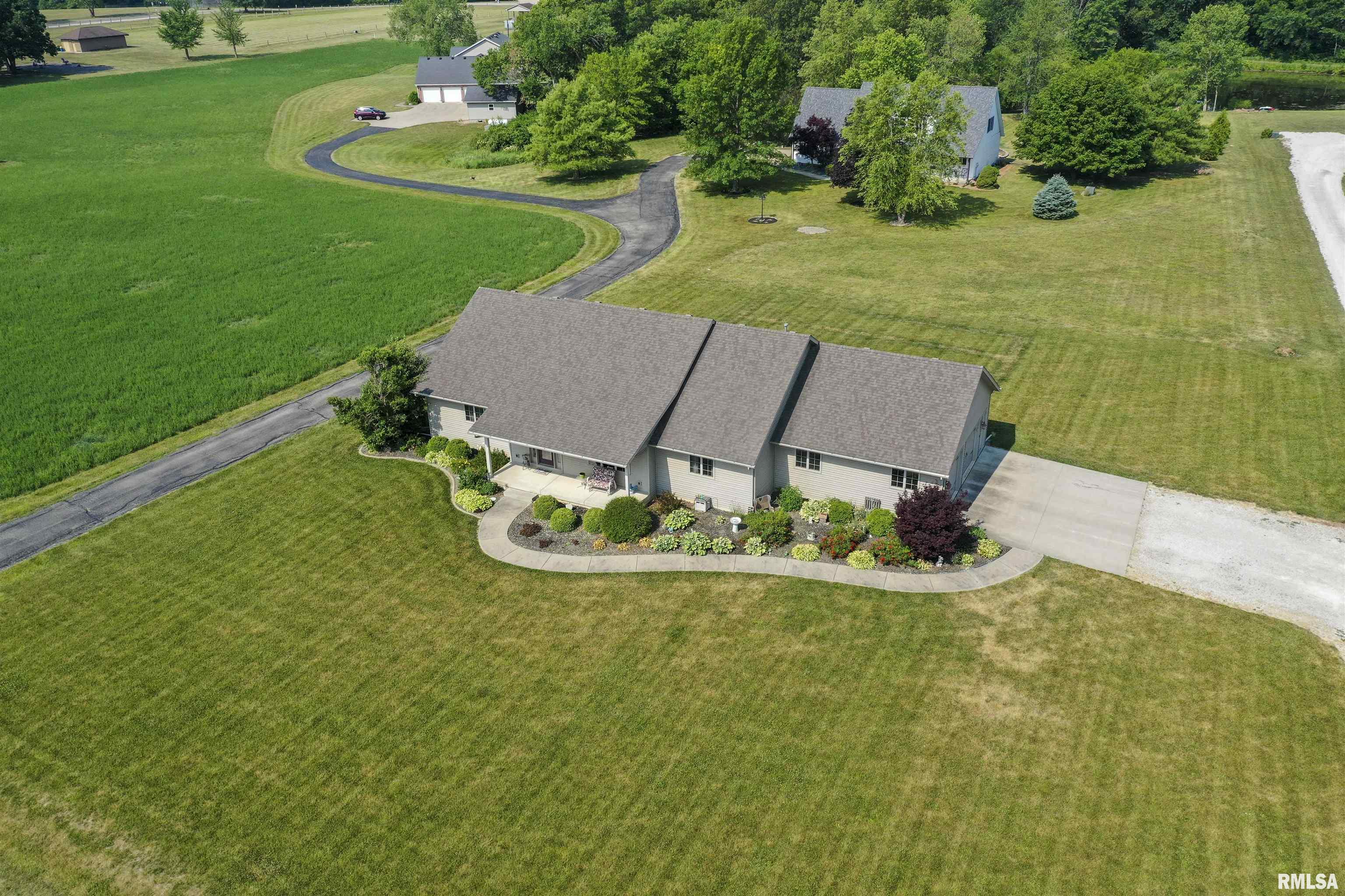 1013 Coal Bank Road Metamora, IL 61548 - Photo 4 of 49