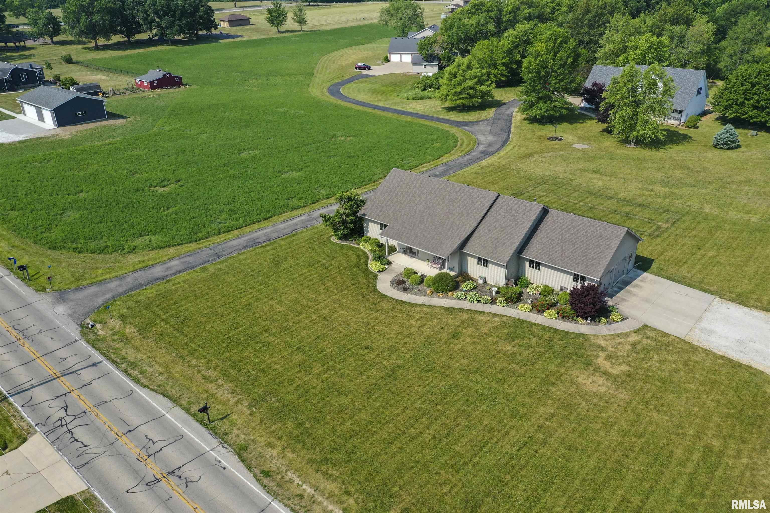 1013 Coal Bank Road Metamora, IL 61548 - Photo 5 of 49