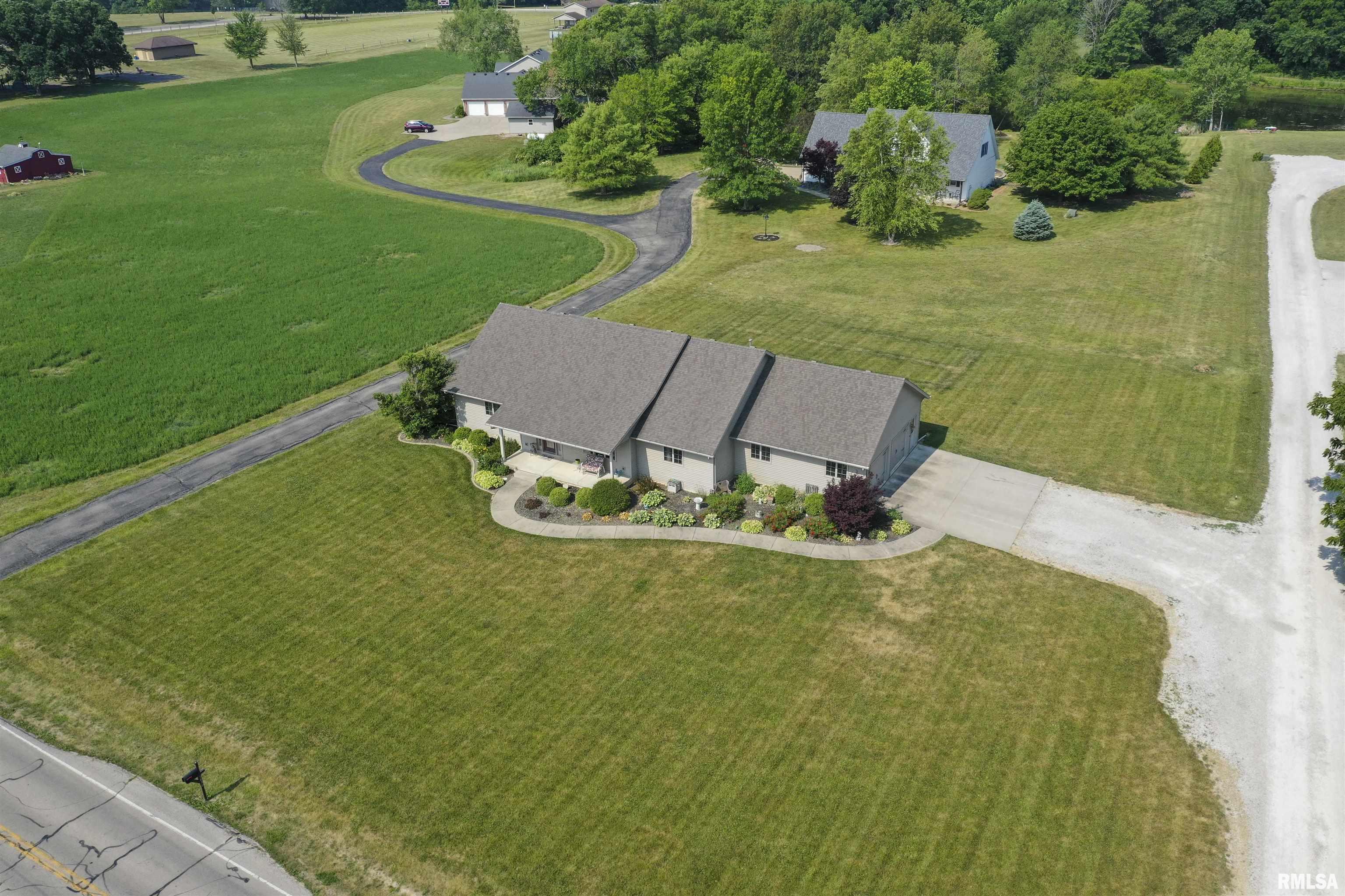 1013 Coal Bank Road Metamora, IL 61548 - Photo 6 of 49