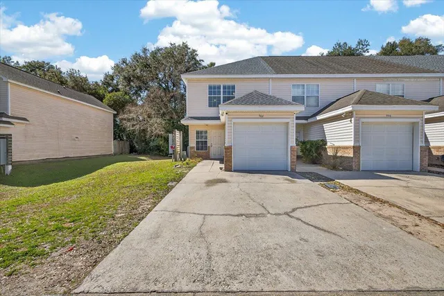 $265,000 | 964 Scenic Oak Lane, Fort Walton Beach, FL 32547