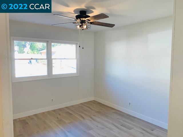 3263 Hillview Lane Lafayette, CA 94549 - Photo 17 of 24 an empty room with a window