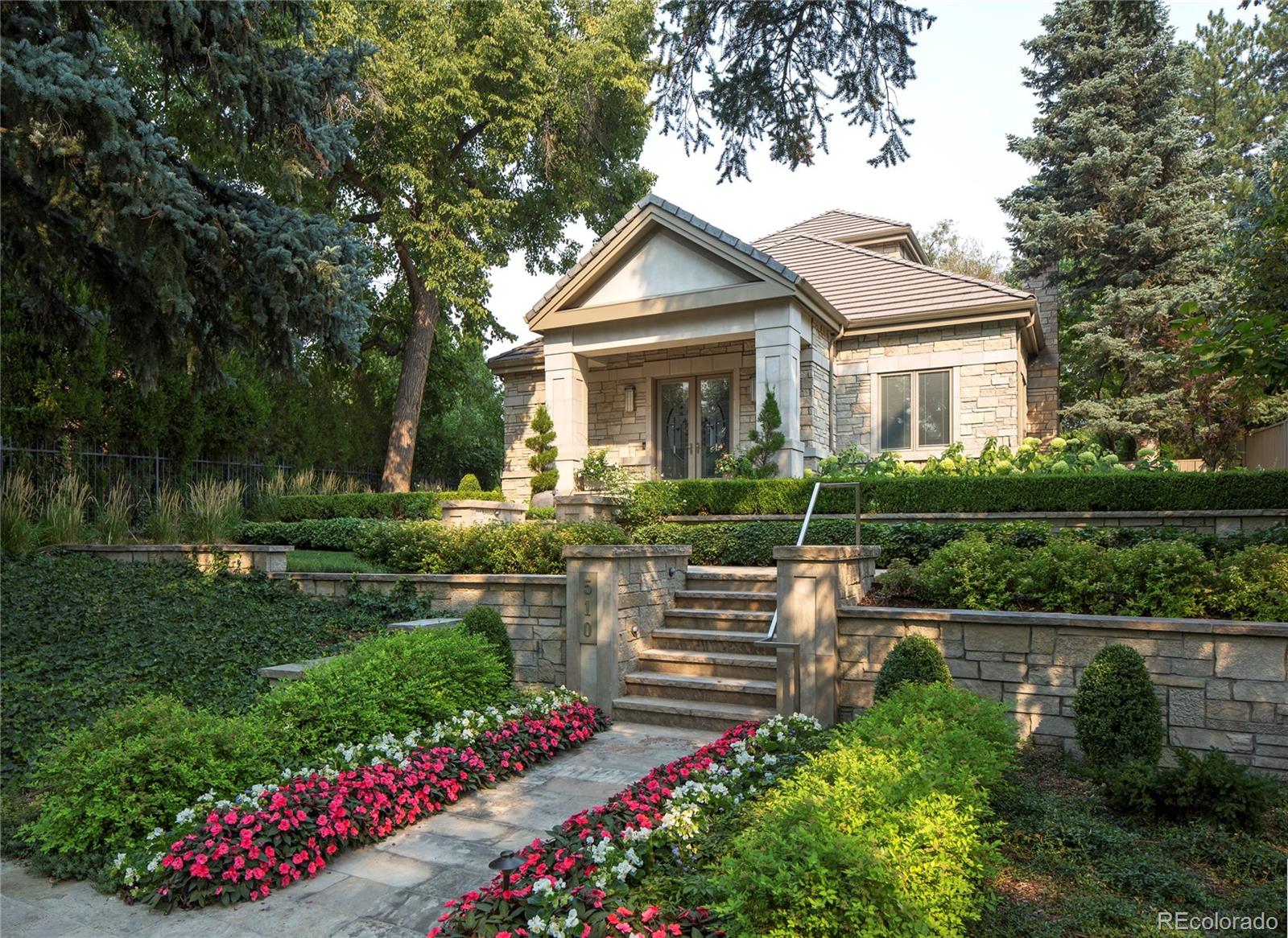 510 Circle Drive Denver, CO 80206 - Photo 2 of 11