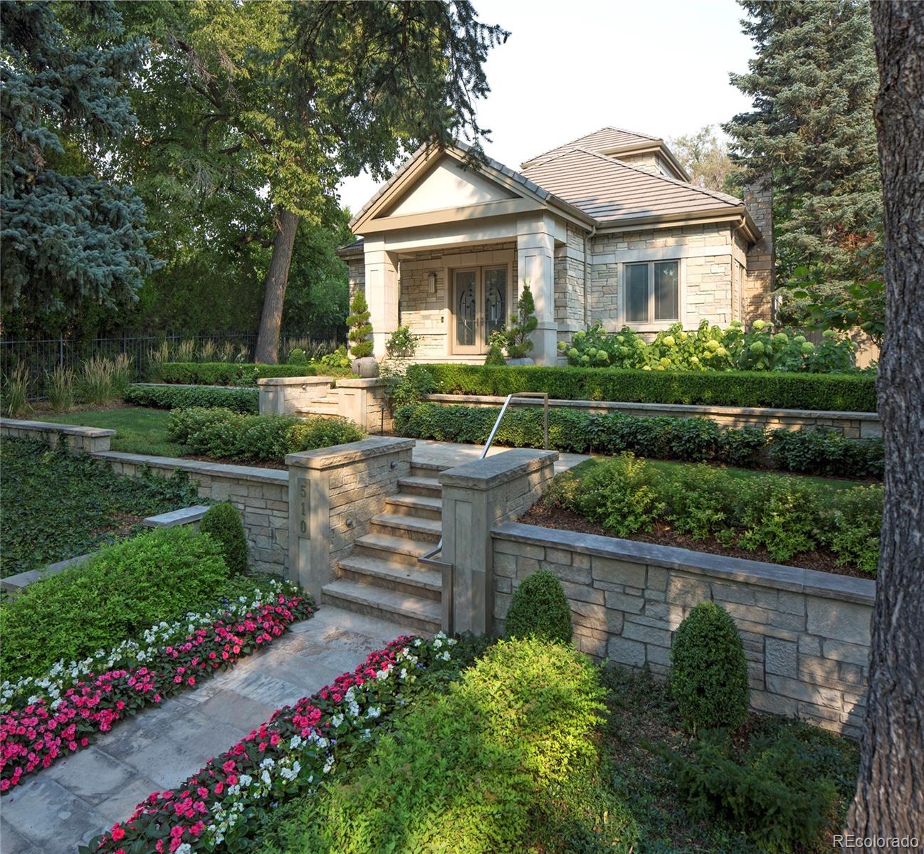 510 Circle Drive Denver, CO 80206 - Photo 3 of 11