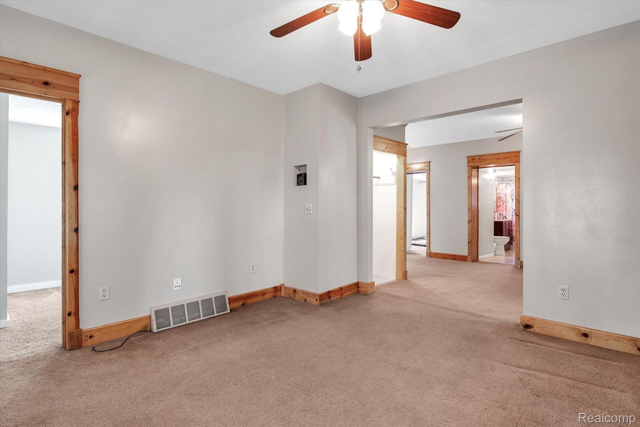 3310 Meridian Road Leslie, MI 49251 - Photo 7 of 49 Living toward flex space.
