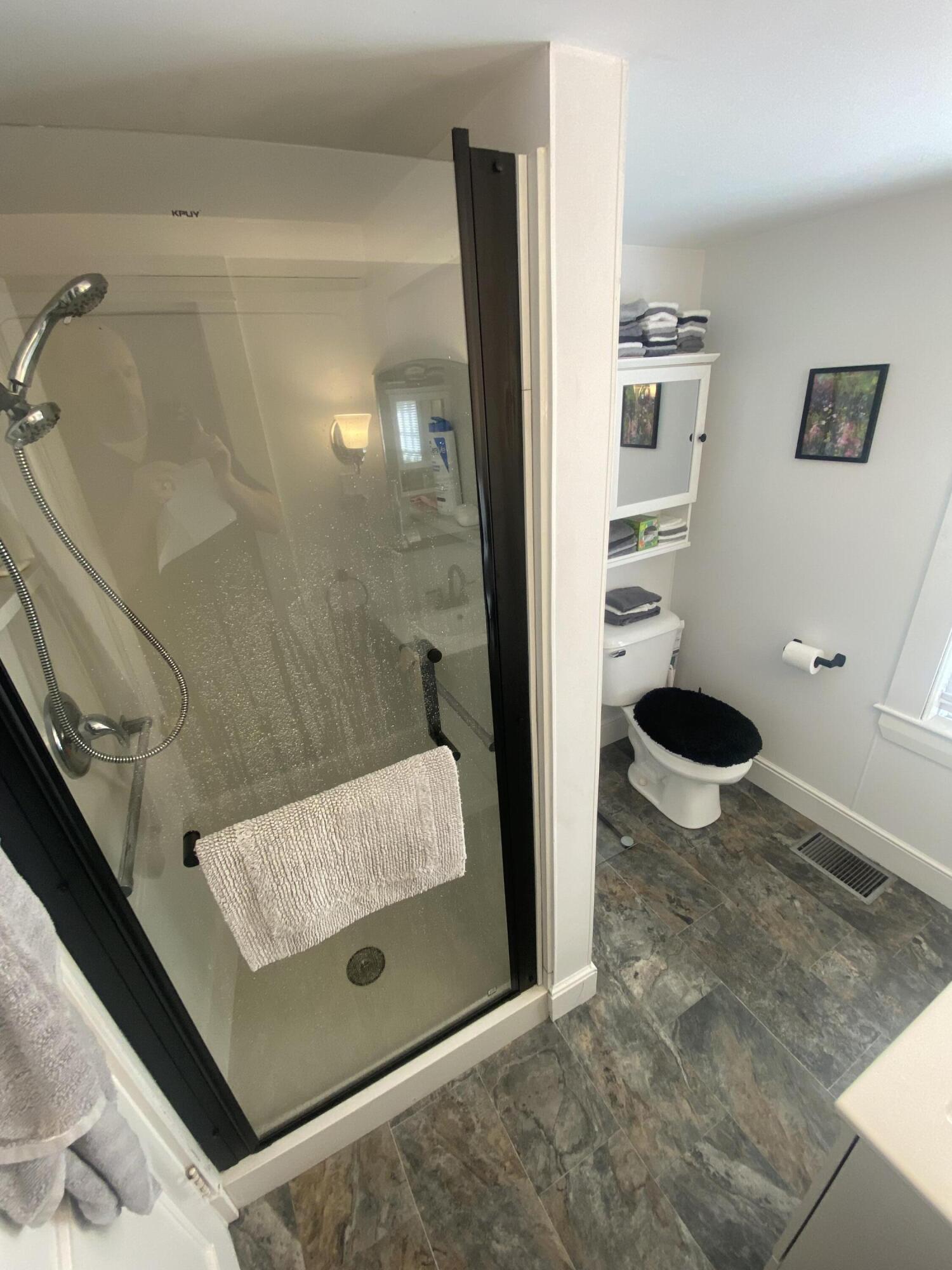 316 Canaan Road Skowhegan, ME 04976 - Photo 32 of 41 30 Upstairs bathroom