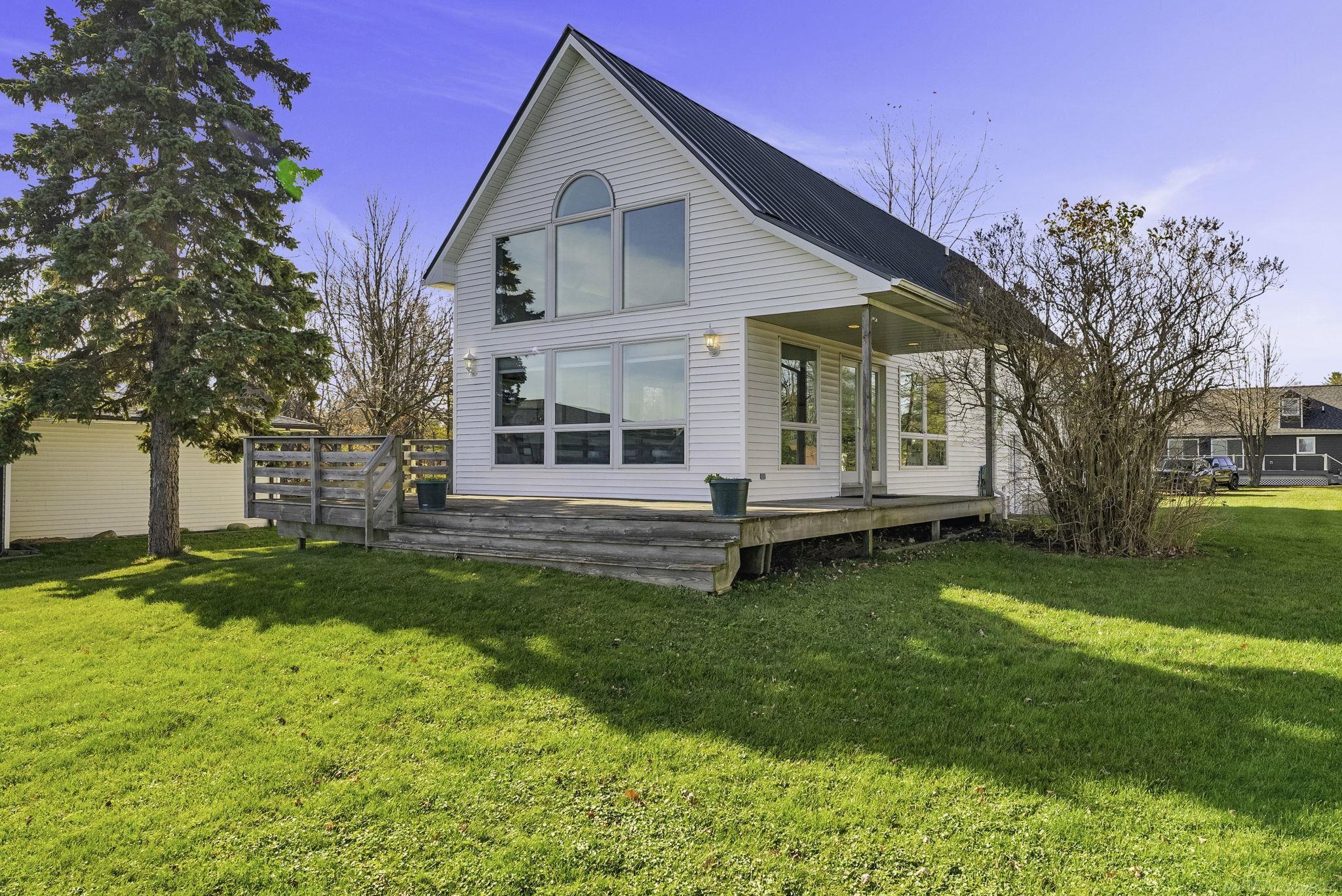 6841 Lakeshore Road Lexington, MI 48450 - Photo 41 of 52 50160775-ef9406b1-f2b9-49d0-983b-6bb60bb17f74.JPG
