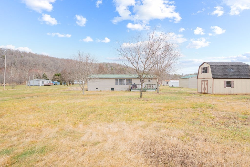 3657 Ivanhoe Road Ivanhoe, VA 24350 - Photo 19 of 67 Gallery Image 19