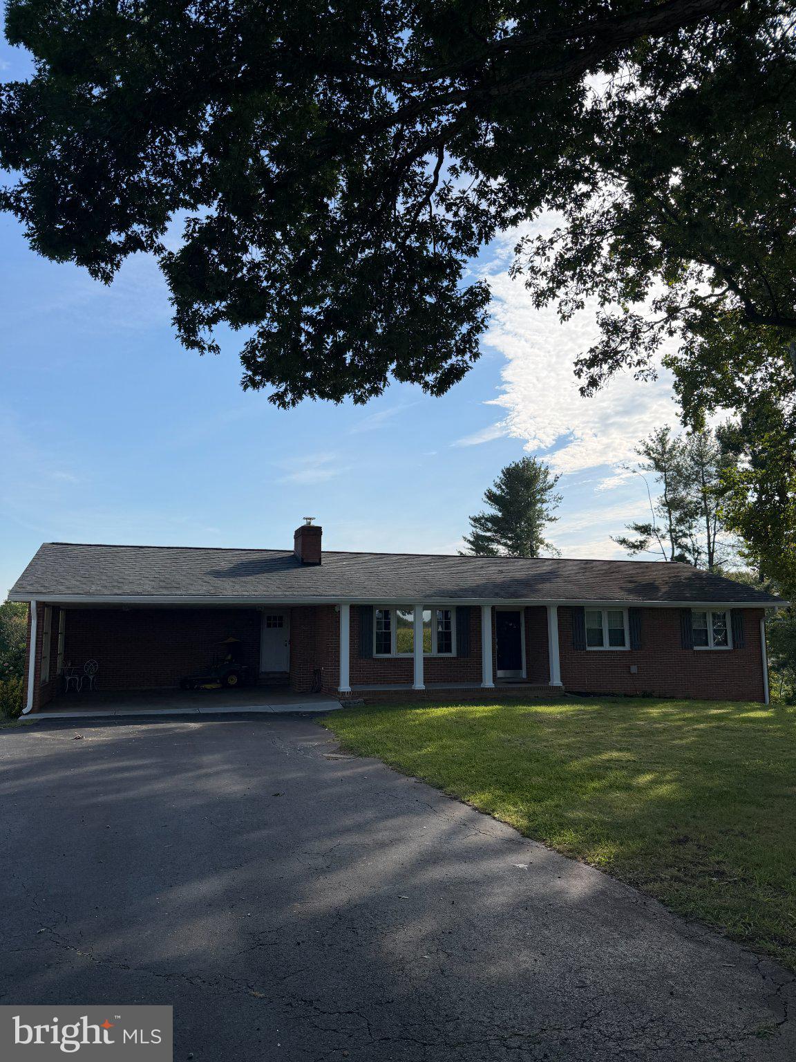7319 Chancellor Road Fredericksburg, VA 22407 - Photo 2 of 59 Gallery Image 2