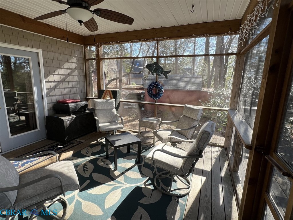 270 River Rd Circle Saluda, VA 23149 - Photo 31 of 35