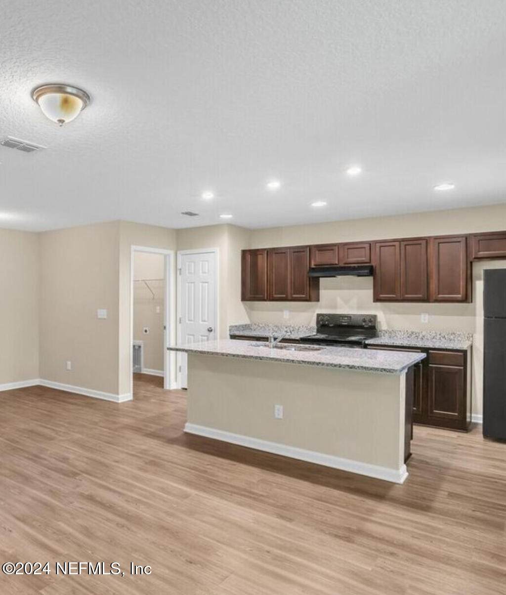 8521 Firetower Road Jacksonville, FL 32210 - Photo 5 of 7 8521-Firetower-Rd-05