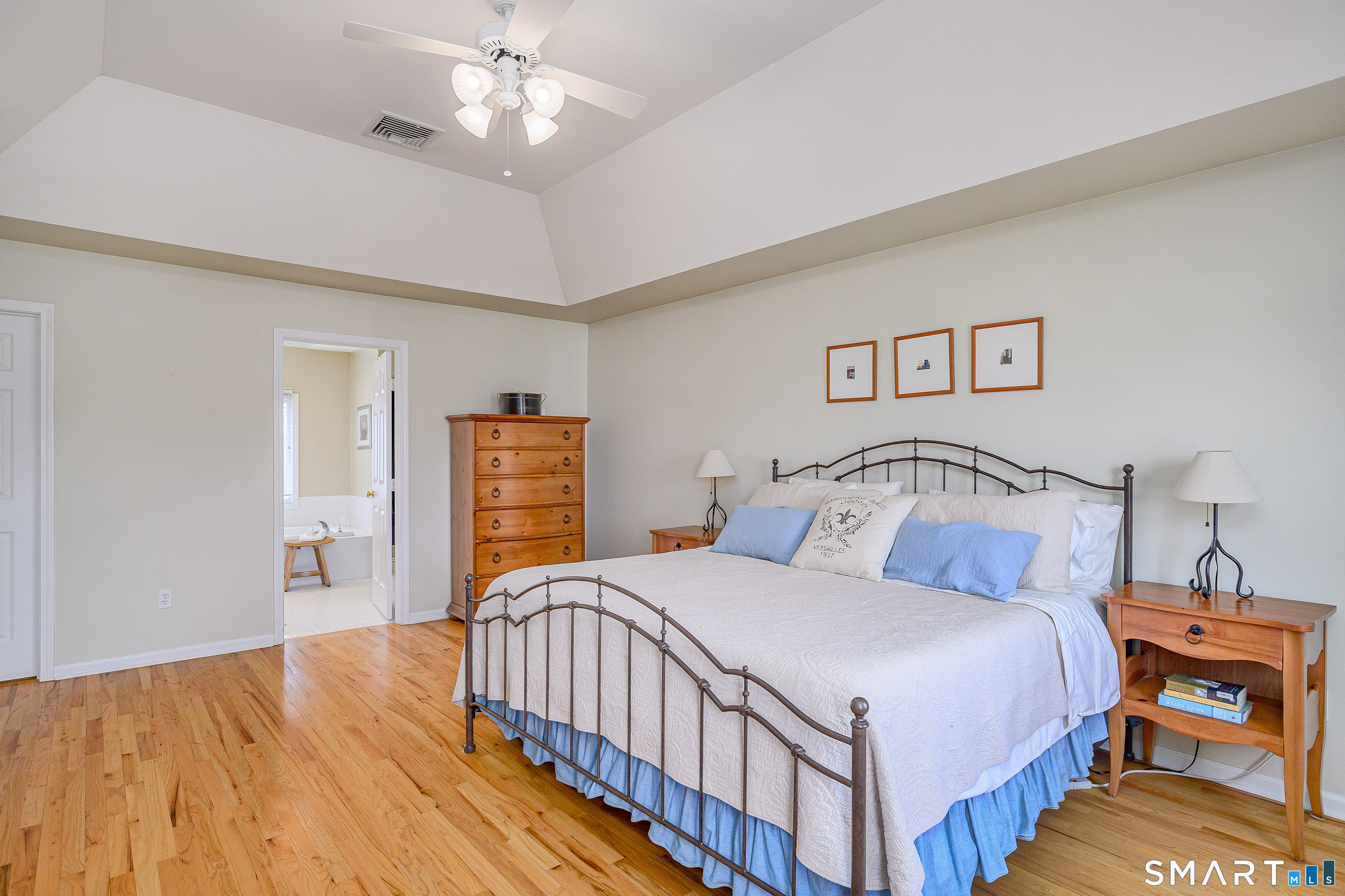 20 Charter Ridge Drive Newtown, CT 06482 - Photo 21 of 40 Another view of the large primary bedroom.