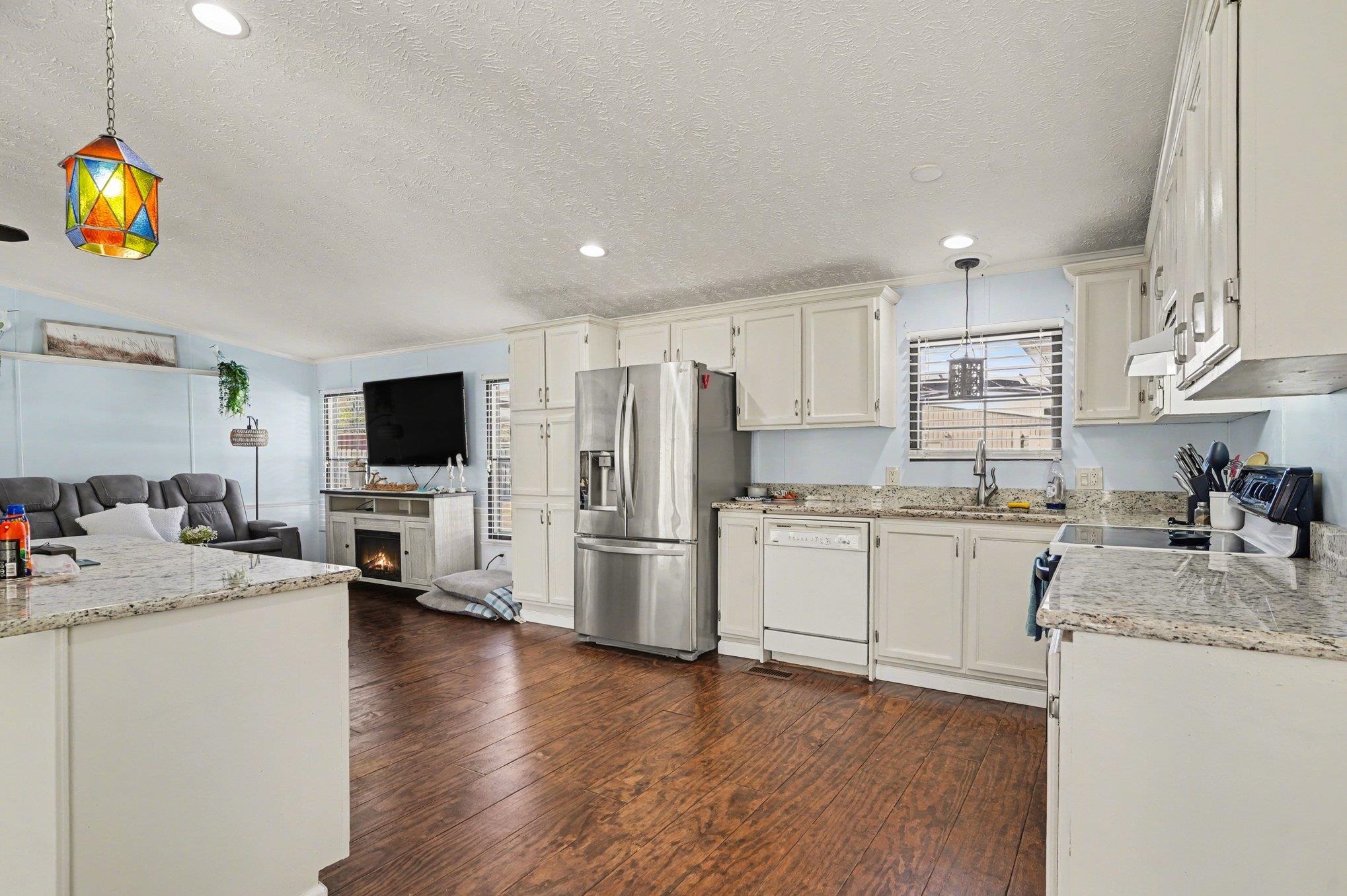 784 Lewis Lane Murrells Inlet, SC 29576 - Photo 5 of 37