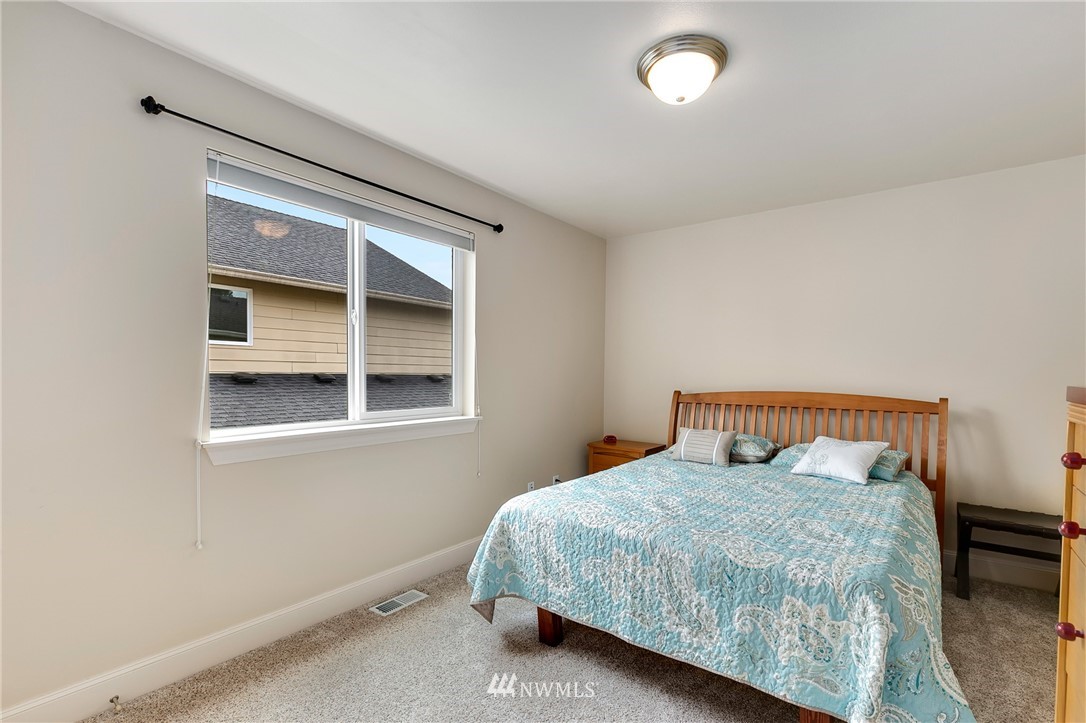 16032 Southeast 137th Terrace Renton, WA 98059 - Photo 17 of 25