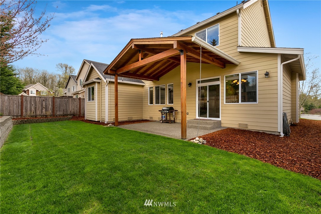 16032 Southeast 137th Terrace Renton, WA 98059 - Photo 23 of 25