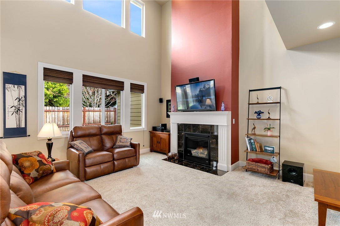 16032 Southeast 137th Terrace Renton, WA 98059 - Photo 10 of 25