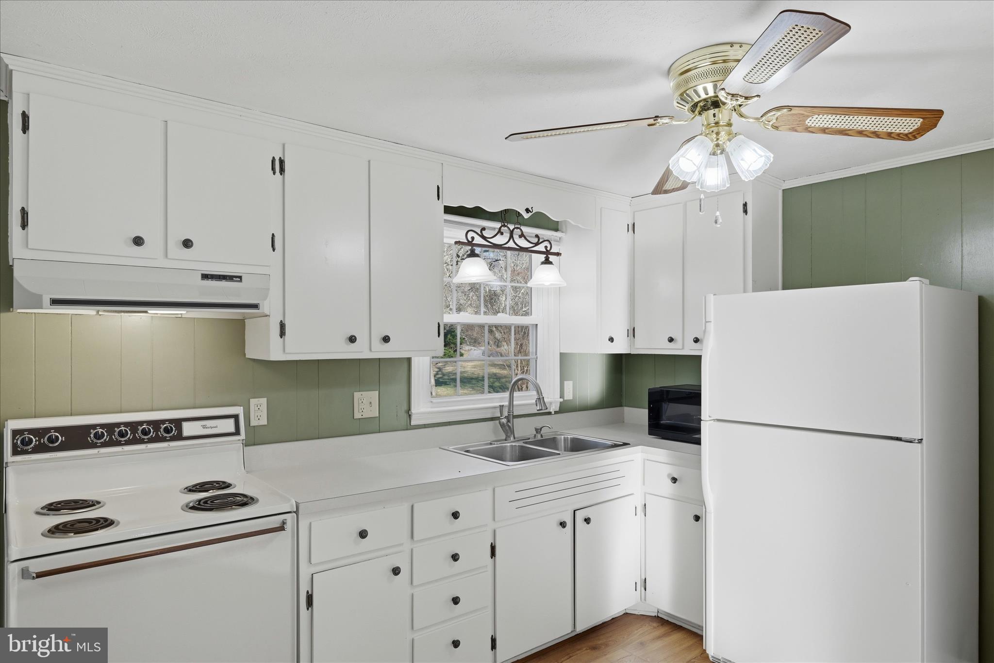 467 Ruebuck Road Clear Brook, VA 22624 - Photo 8 of 31 Kitchen