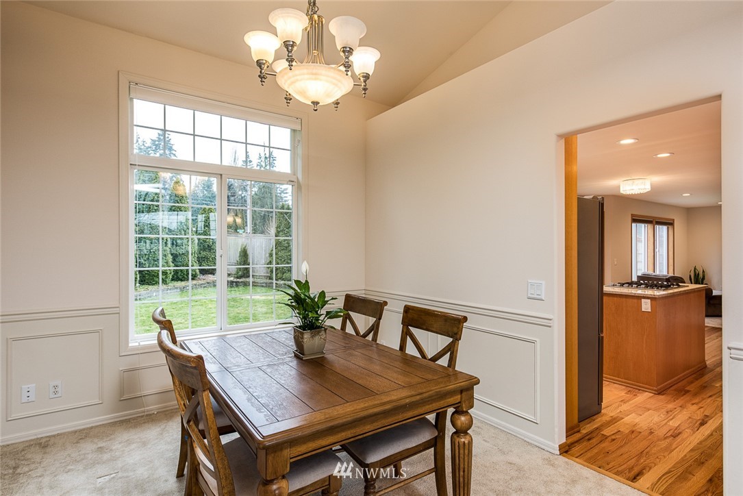 19015 33rd Avenue Southeast Bothell, WA 98012 - Photo 4 of 21