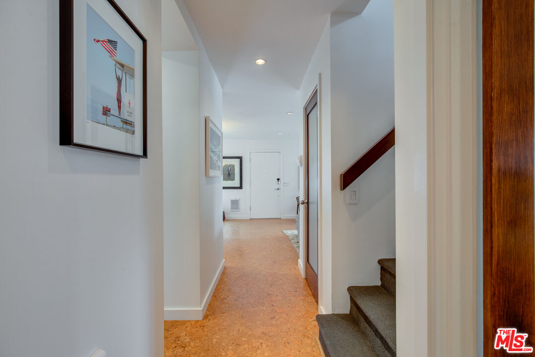 3544 Sunset Lane Oxnard, CA 93035 - Photo 26 of 56