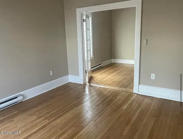 $2,600 | 110 Van Dam Street, Unit 1, Saratoga Springs, NY 12866
