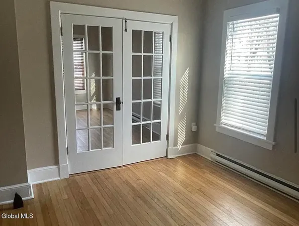 $2,600 | 110 Van Dam Street, Unit 1, Saratoga Springs, NY 12866