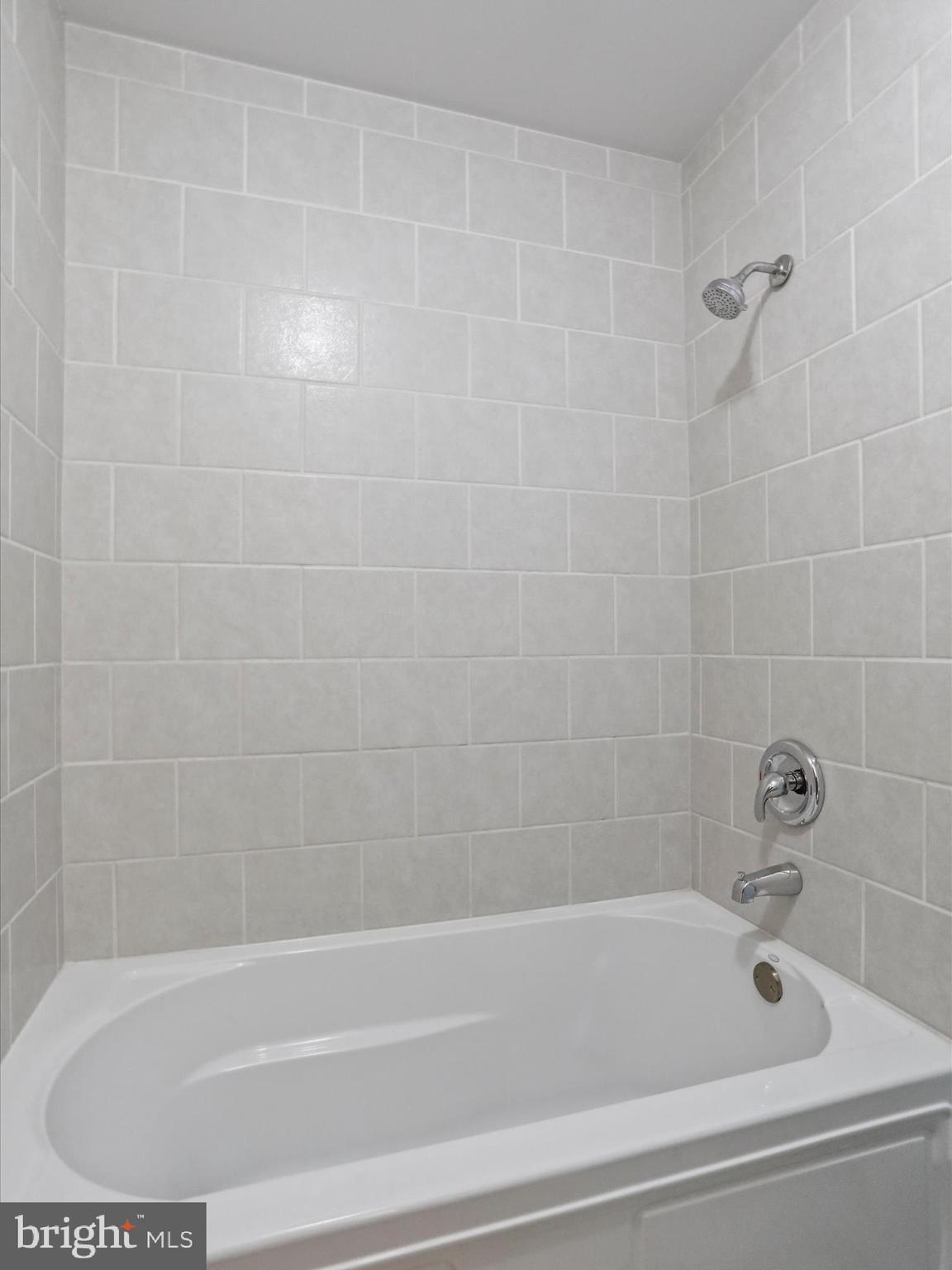 9562 Fallen Stone Columbia, MD 21045 - Photo 24 of 44 Gallery Image 24