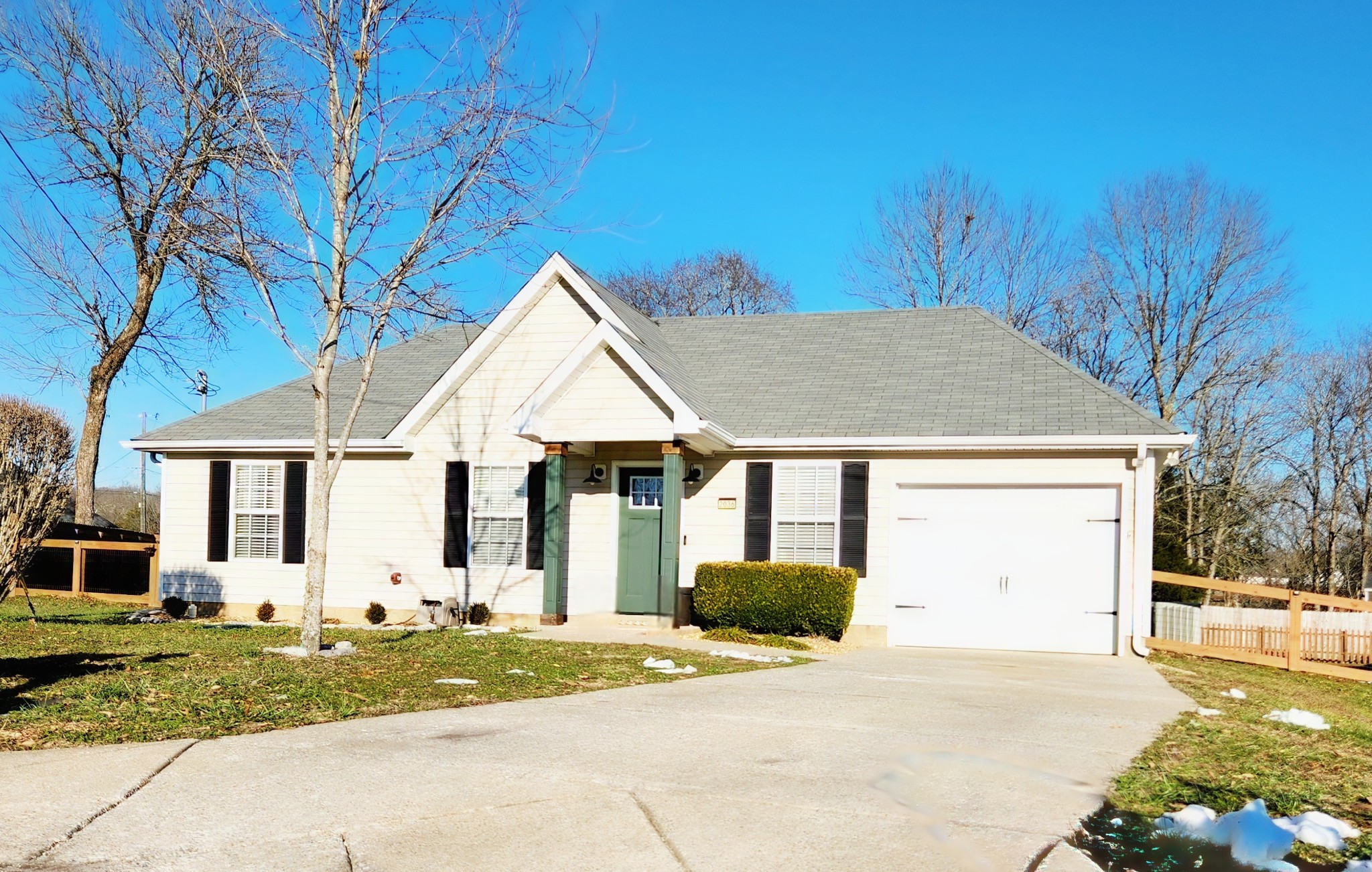 2036 Rindle Court Murfreesboro, TN 37129 - Photo 2 of 35 Gallery Image 2