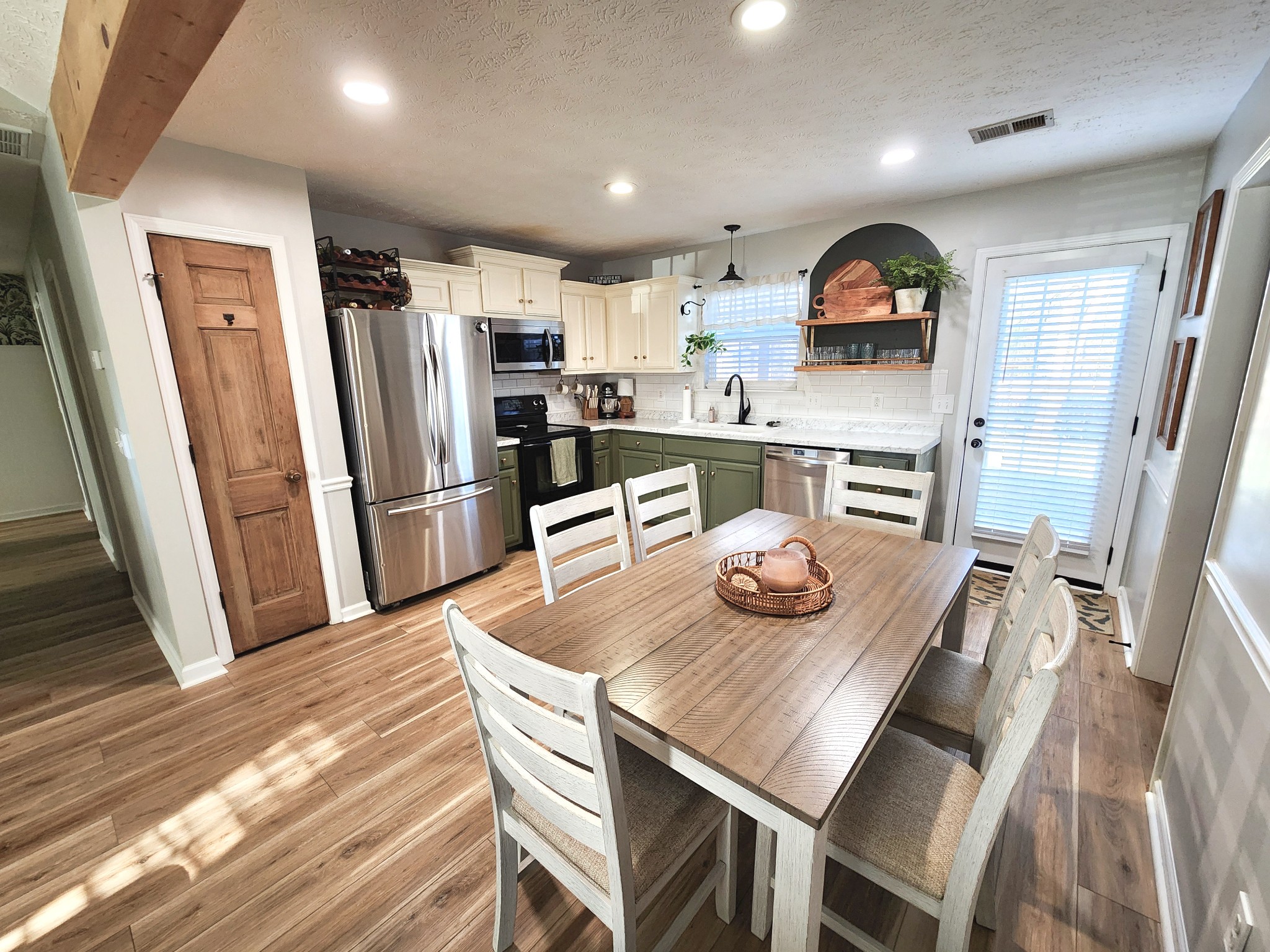 2036 Rindle Court Murfreesboro, TN 37129 - Photo 8 of 35 Gallery Image 8