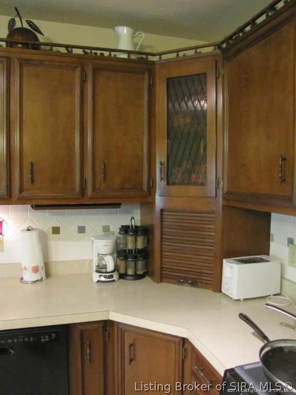 2150 Leonard Road Northwest Corydon, IN 47112 - Photo 15 of 37 Gallery Image 15