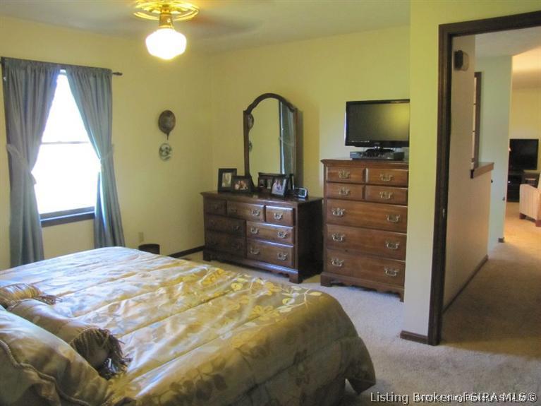 2150 Leonard Road Northwest Corydon, IN 47112 - Photo 17 of 37 Gallery Image 17