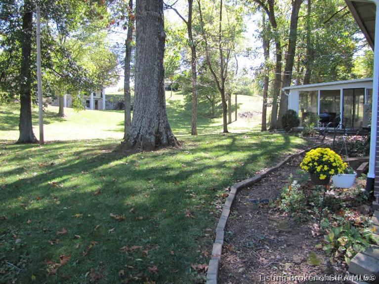 2150 Leonard Road Northwest Corydon, IN 47112 - Photo 32 of 37 Gallery Image 32