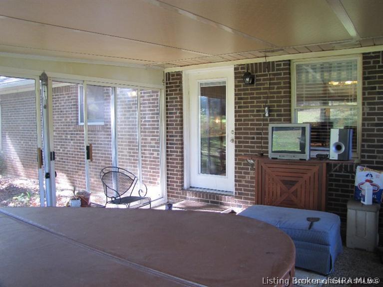 2150 Leonard Road Northwest Corydon, IN 47112 - Photo 33 of 37 Gallery Image 33
