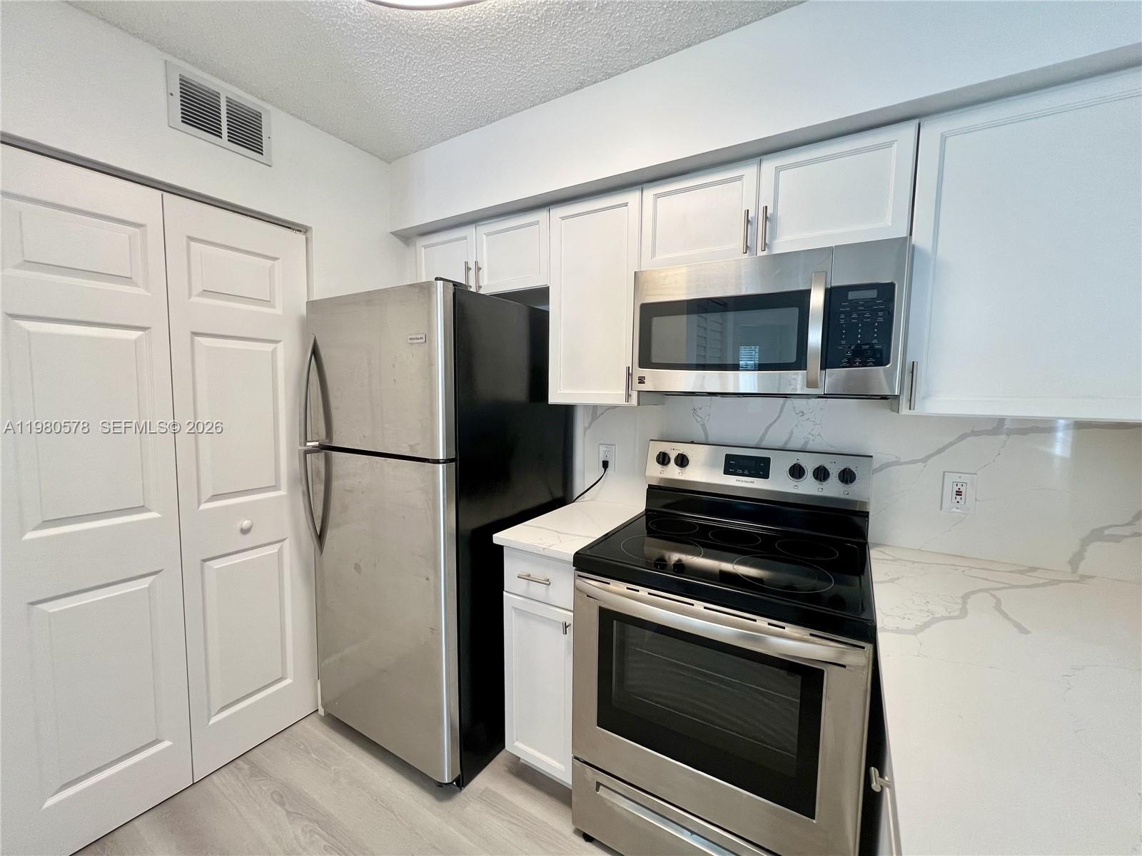 640 South Park Road, Unit 124 Hollywood, FL 33021 - Photo 11 of 31 Photo 11
