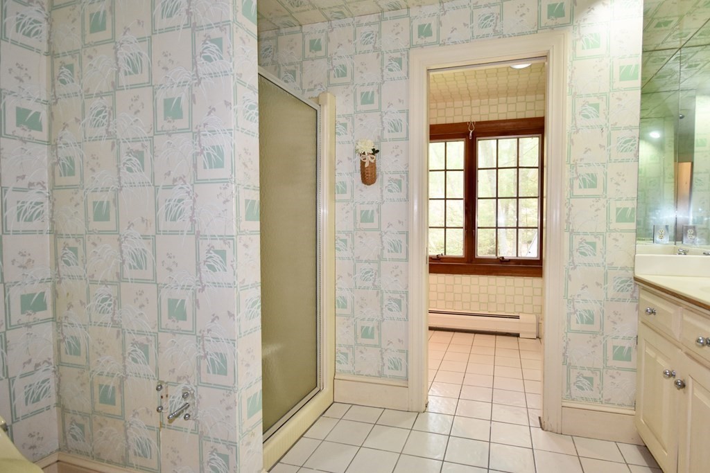 136 Rock O'Dundee Road Dartmouth, MA 02748 - Photo 20 of 30