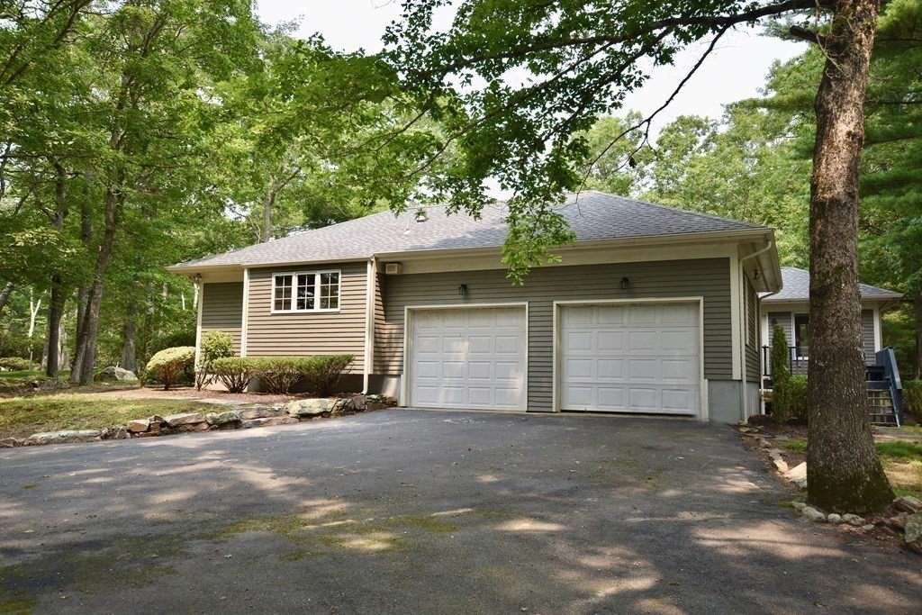 136 Rock O'Dundee Road Dartmouth, MA 02748 - Photo 29 of 30