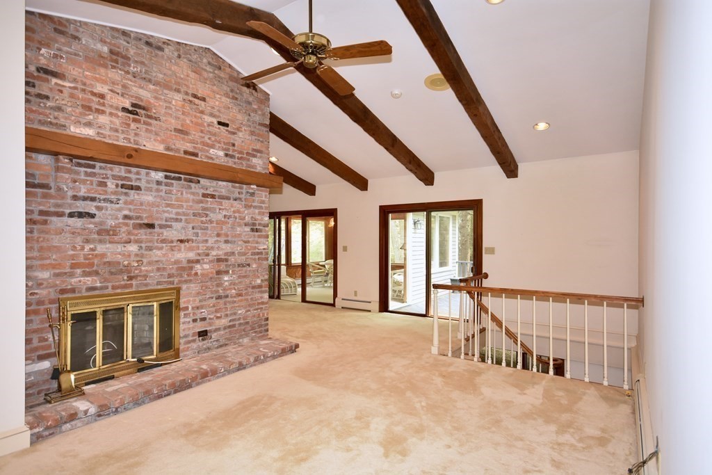 136 Rock O'Dundee Road Dartmouth, MA 02748 - Photo 5 of 30
