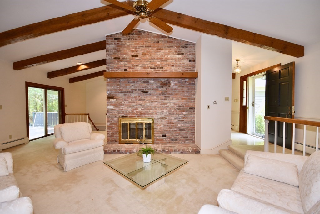 136 Rock O'Dundee Road Dartmouth, MA 02748 - Photo 6 of 30