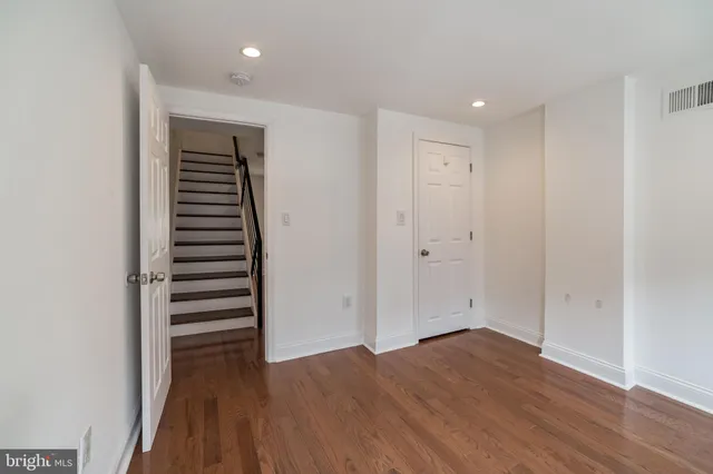 $1,900 | 2040 East Sergeant Street, Philadelphia, PA 19125