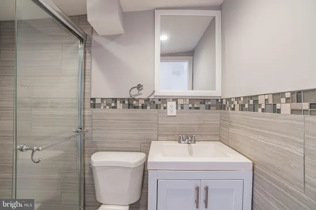 $1,900 | 2040 East Sergeant Street, Philadelphia, PA 19125