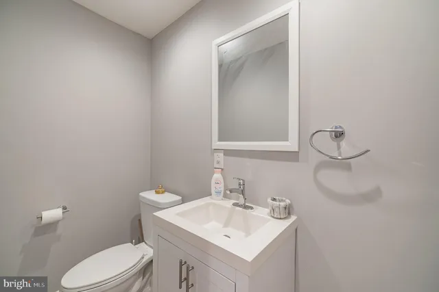 $1,900 | 2040 East Sergeant Street, Philadelphia, PA 19125