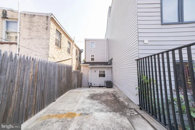 $1,900 | 2040 East Sergeant Street, Philadelphia, PA 19125